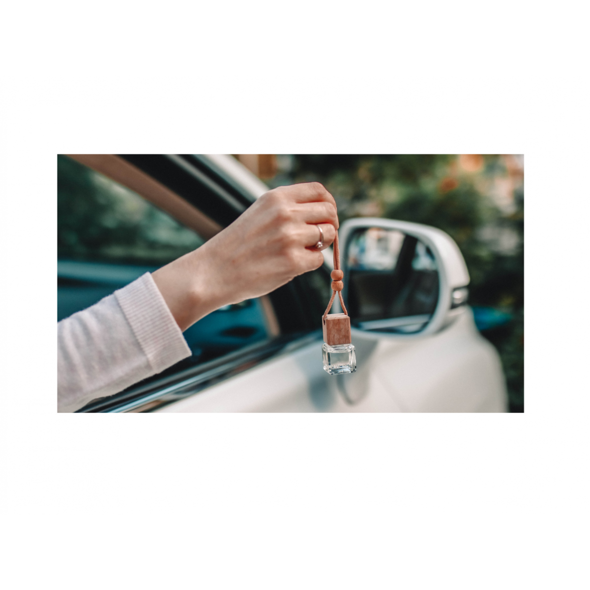 Diffuseur Voiture en Verre avec Cordon Crème – Aromateasy